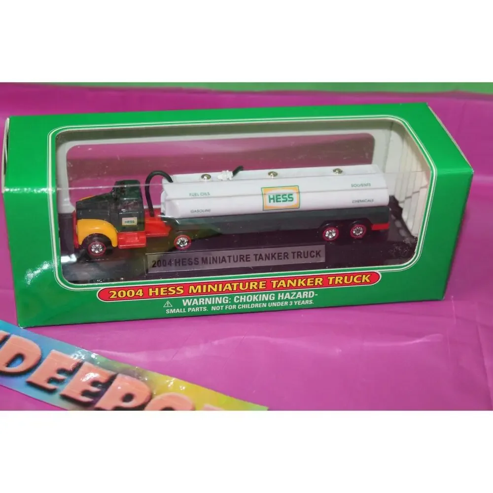 16 Pieces Of Hess 2004 Miniature Tanker Truck Holiday Toy Christmas Gift In Box